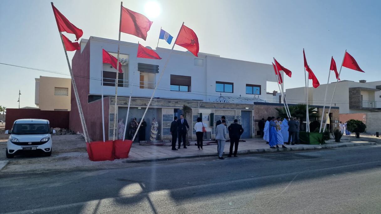 Peu avant la cérémonie d'ouverture du Consulat général du Guatemala, à Dakhla, le 1er décembre 2022.