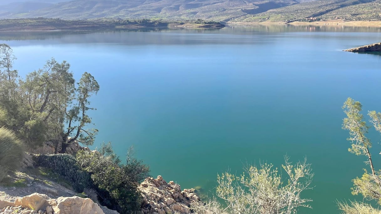 مياه سد بين الويدان تغمر مناطق ضربها الجفاف منذ عشر سنوات تقريبا