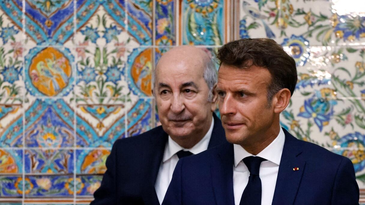 Le président français Emmanuel Macron et son homologue algérien Abdelmadjid Tebboune.
