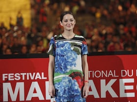 Et c'est une Marion Cotillard évanescente, d'une troublante timidité, qui a été saluée par le public.