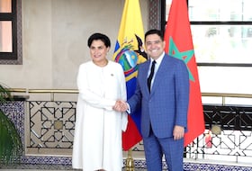 Nasser Bourita et la ministre des Relations extérieures et de la Mobilité humaine de la République de l’Équateur, Gabriela Sommerfeld.