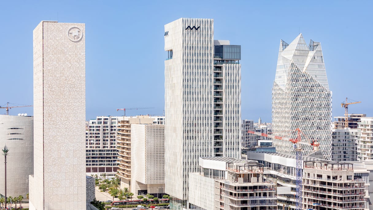 Au centre, le siège d'Attijariwafa Bank à Casa Finance City.