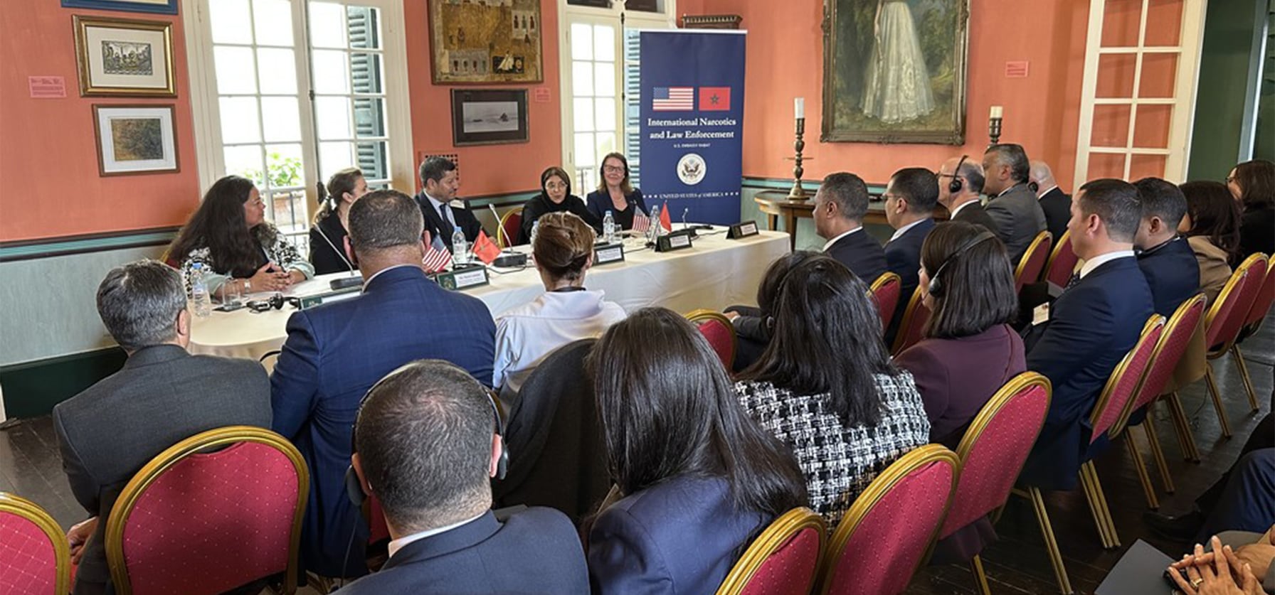 المغرب-الولايات المتحدة: تخليد 15 سنة من الشراكة في مجالات الأمن وإدارة السجون والعدالة بطنجة