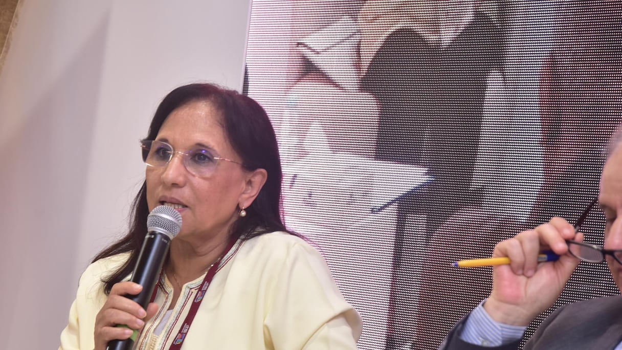 Amina Bouayach, présidente du CNDH, au lancement de la bibliothèque interactive au SIEL, à Rabat le 1er mai 2026.